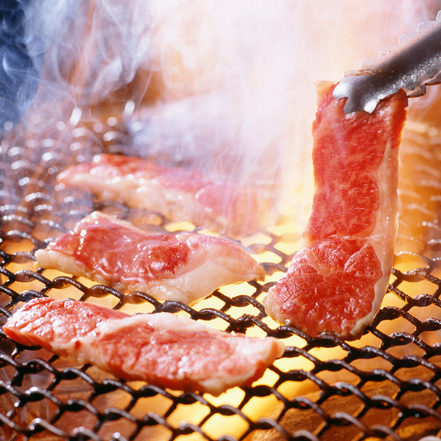 焼肉屋で…「夕飯はほぼ毎日ここで食べてるなあ～」→「栄養大丈夫か…？」同僚に【苦言を呈した】結果…→同僚の”まさかの言葉”に衝撃…