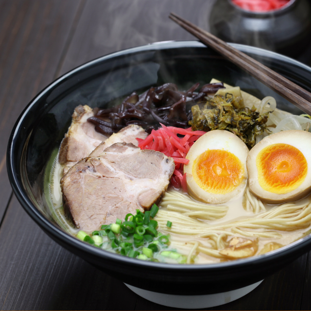 ラーメン屋で…店員「お待たせしました～」→客「トッピングも頼んだのですが…」具材について確認すると…→直後、店員の【第一声】に絶句…