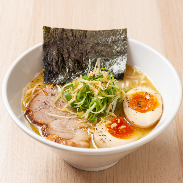 ラーメン屋で食事を終えると…客「なんだ…？視界が…」突然めまいに襲われて…！？⇒店員「大丈夫ですか！？」